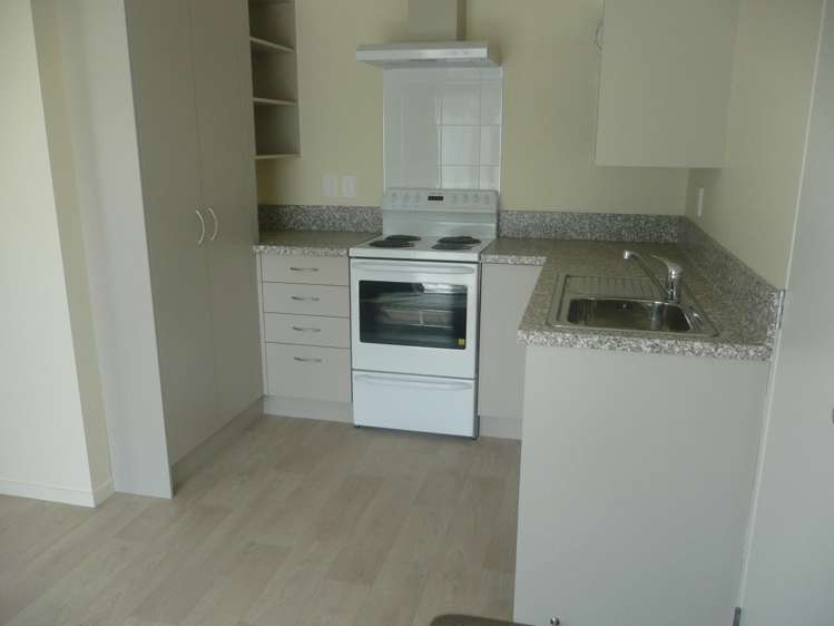 110B Park Road 11545_2