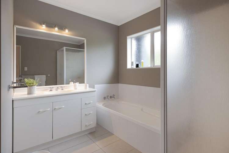 389 Old Highway Whakamarama_16