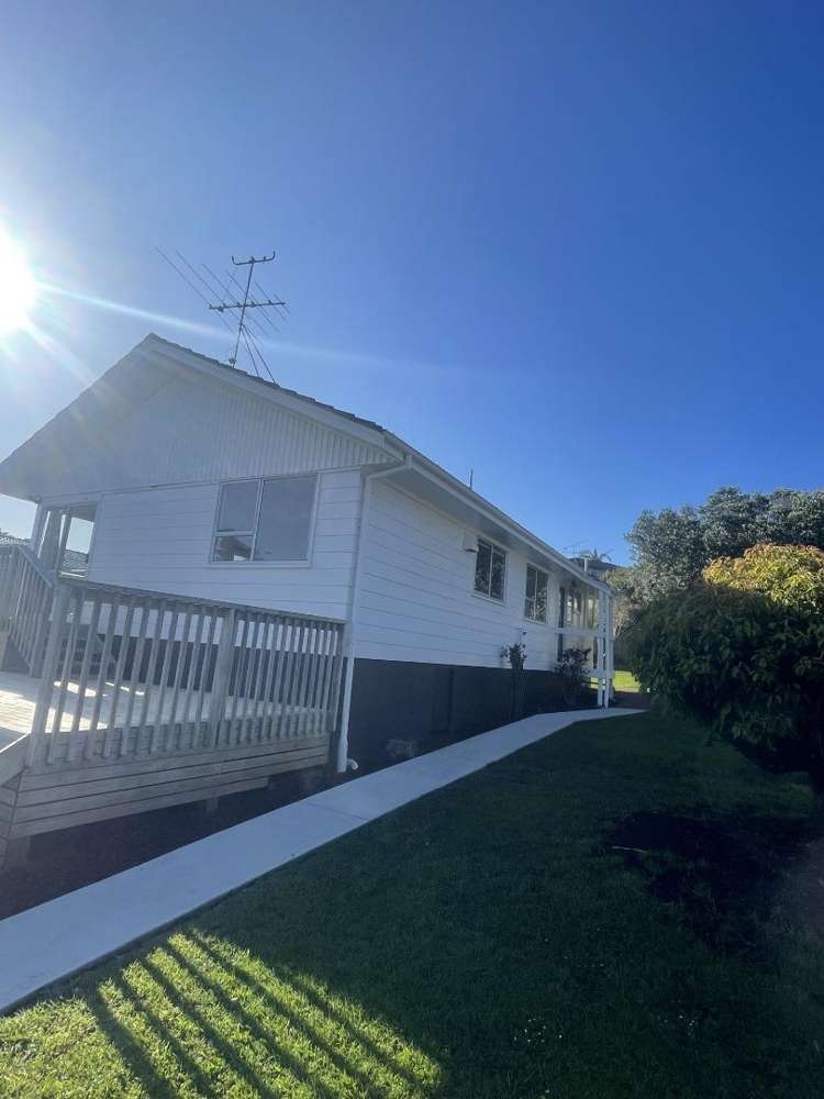 42 Claverdon Drive Massey_1