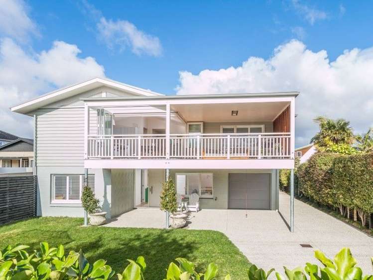 20a Raymond Street Point Chevalier_24