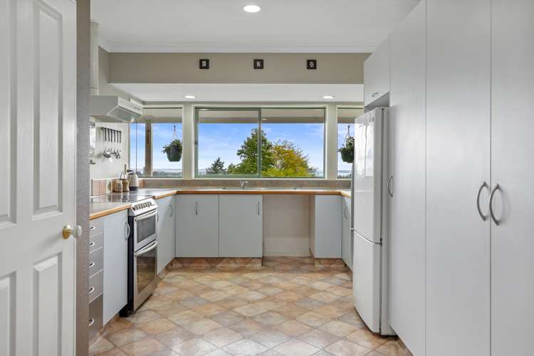 690 Esdaile Road Whakamarama_6