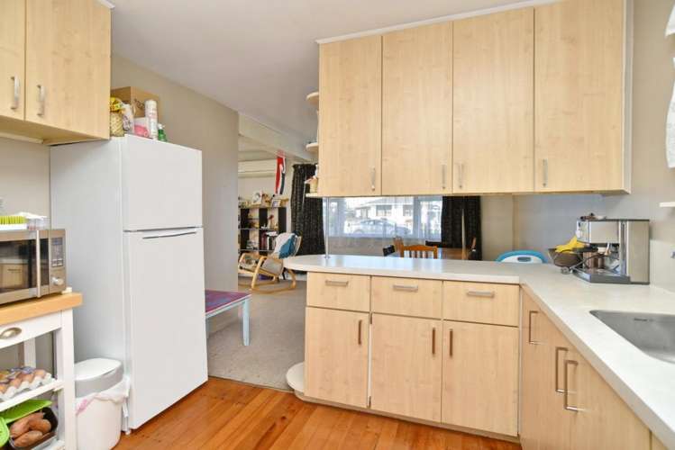 92 Frensham Crescent Woolston_6