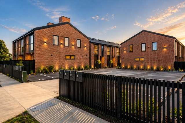Brand-New 4-Bedroom Family Home with 2 Car Parks