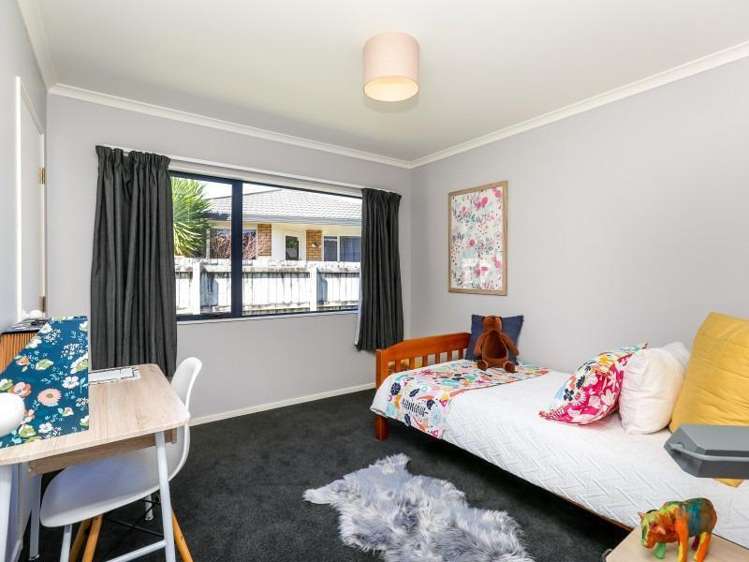 55 Roto Street Hurdon_15