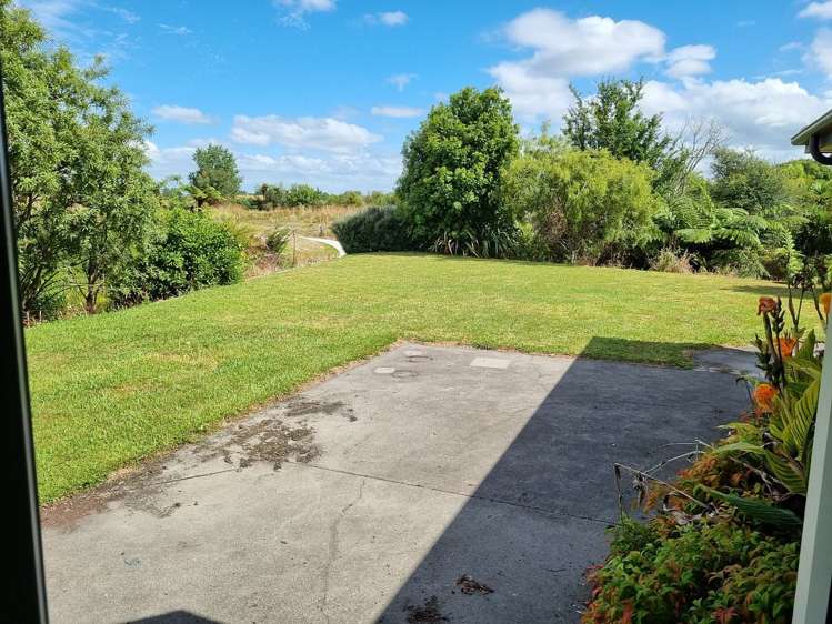 198 St James Drive Huntington_3