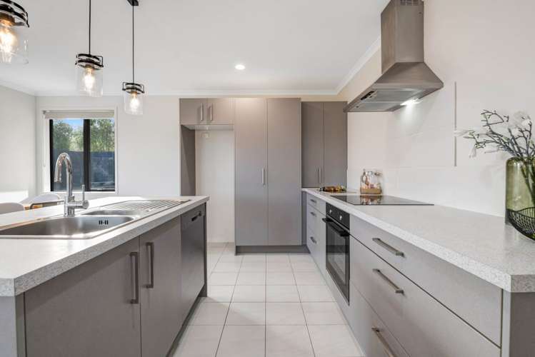 21g Bonita Avenue Stanmore Bay_7