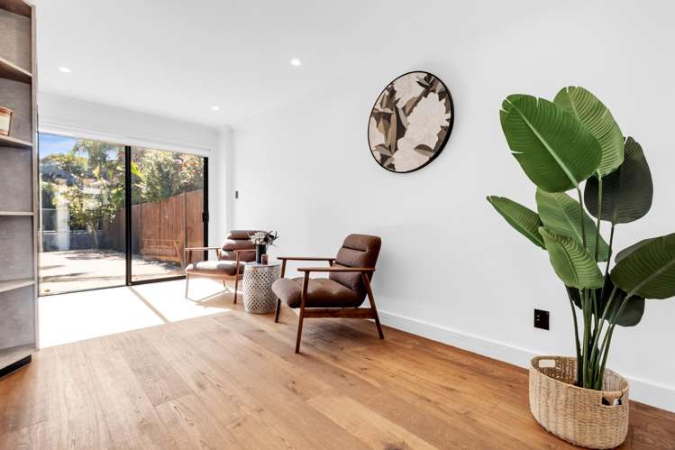 1A Morrow Avenue Bucklands Beach_28