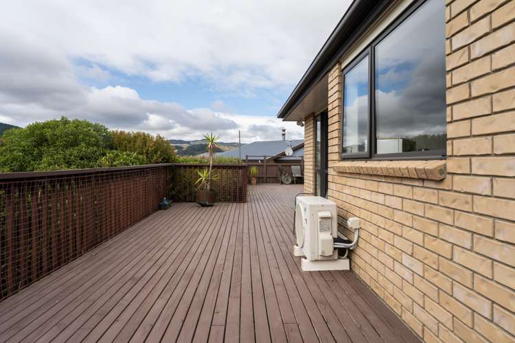 36 Turriff Crescent Porirua_23