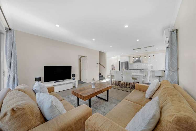 135 Flat Bush School Road_2