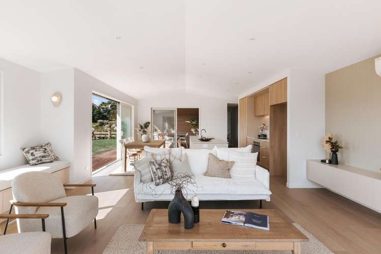 60 St Pauls Drive Brookfield_5