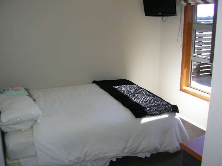 139 Cashmere Bay Road Moana_11