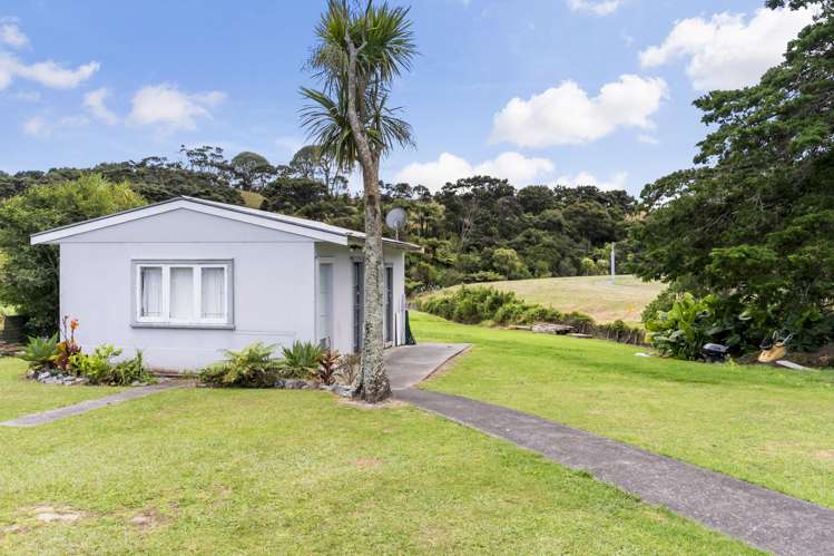 15 Bethells Road Waitakere_22