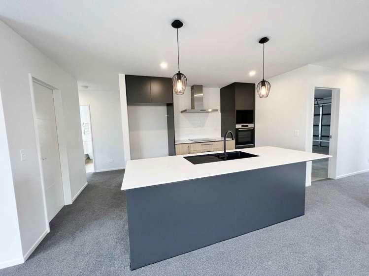 18 Eileen Way Rolleston Selwyn Houses for Rent One Roof