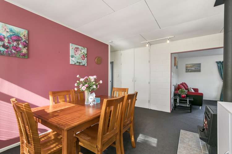 7 Pine Tree Lane Korokoro_7