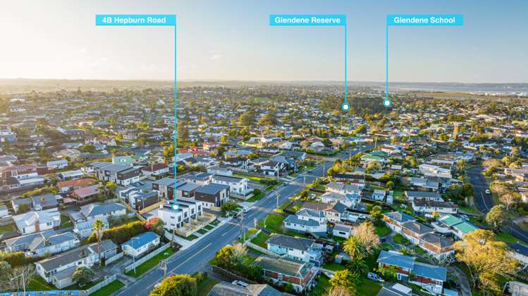 4a Hepburn Road Glendene_27