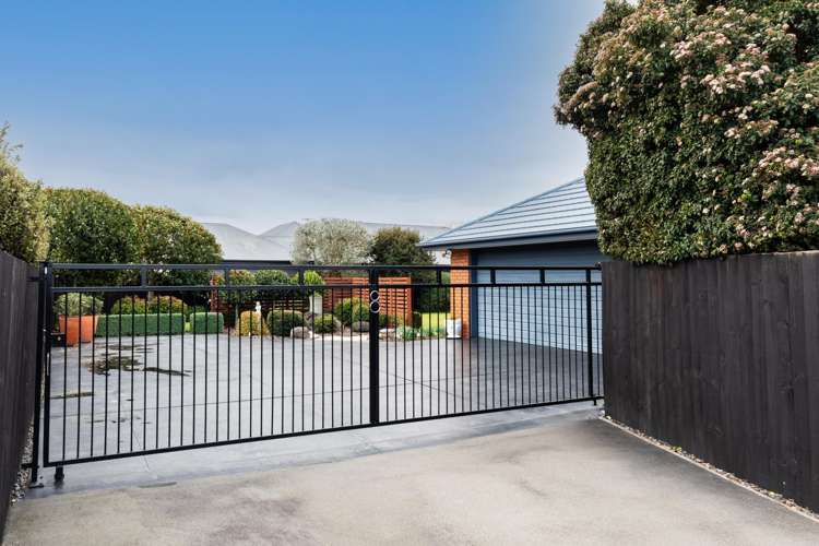 8 Gwen Place Redwood_24