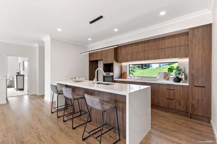 64 Lyttelton Avenue Forrest Hill_1