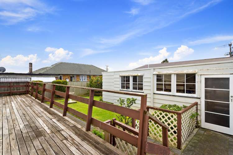 2/2 Garelja Road Henderson_3