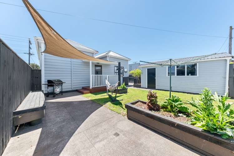 47 Parris Street Waitara_17