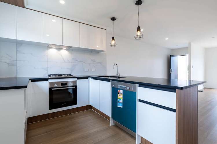 43B Soaring Bird Drive Takanini_5