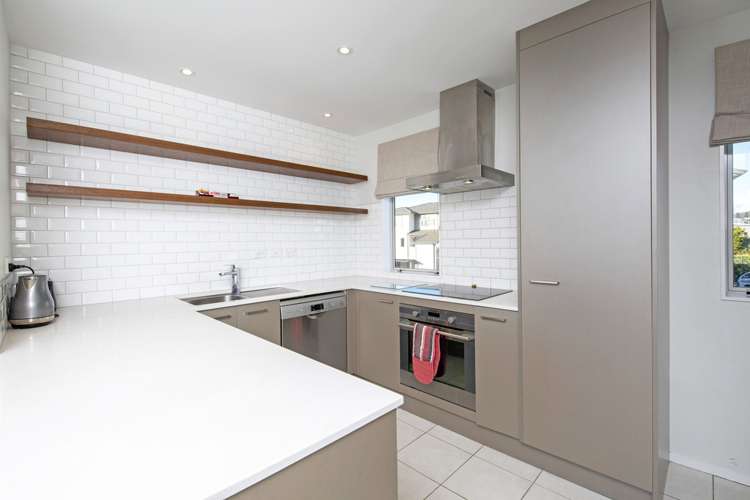 6/23 Opito Way East Tamaki_12