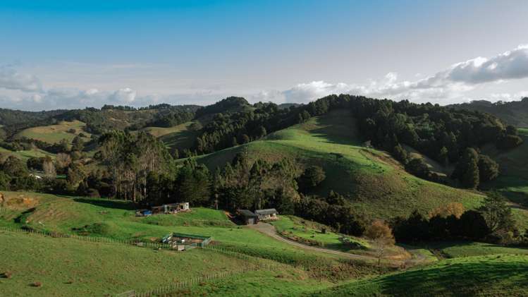 73 Bayer Road Puhoi_16