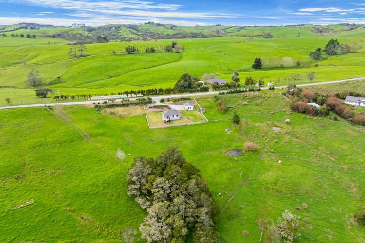 581 Lawrence Road Kaiwaka_38