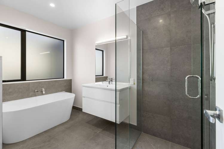 120 Burdon Loop Lake Hawea_10