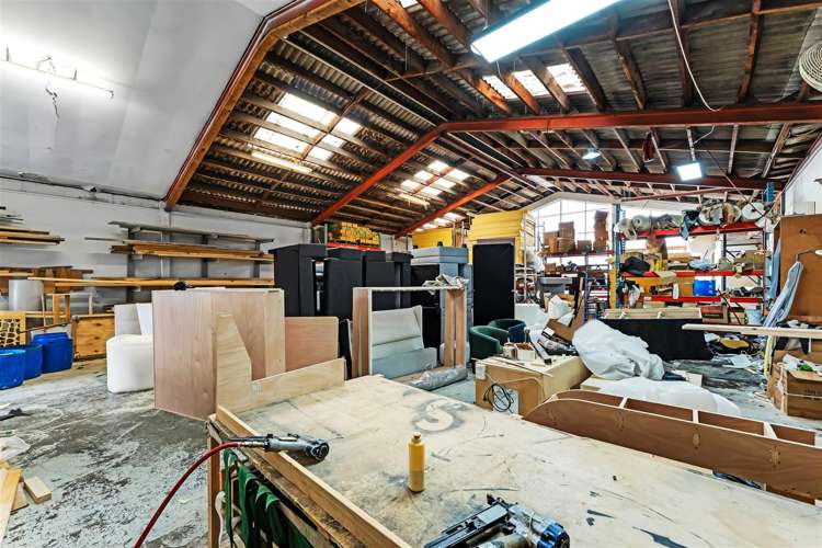 3 Burrett Avenue Penrose_11