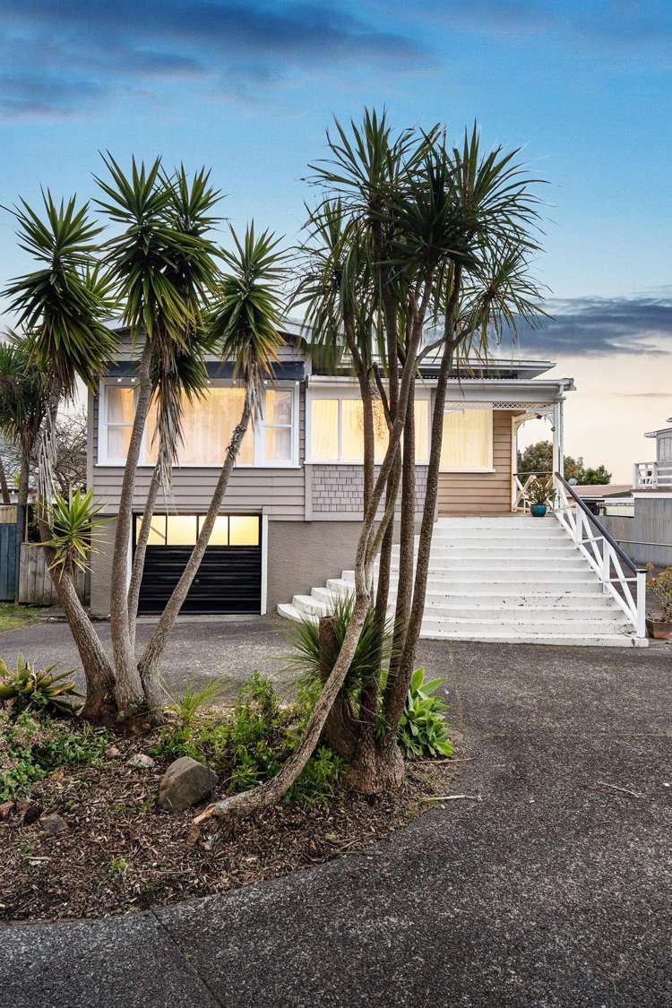 1/65 Sturges Road Henderson_24