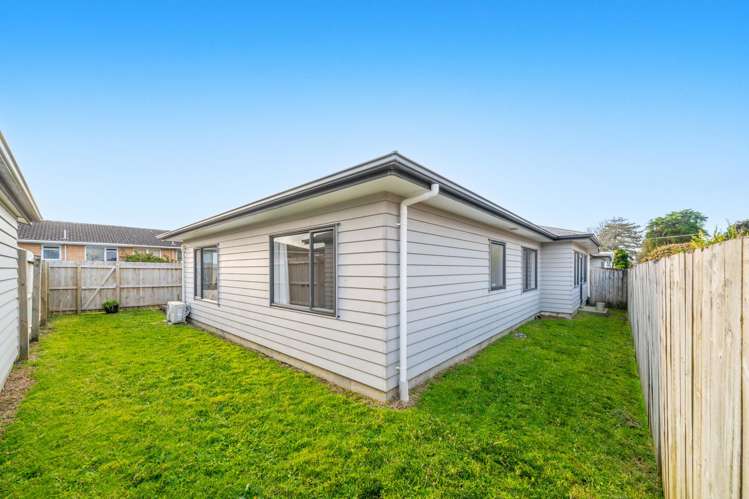 22b Vine Street Mangere East_14