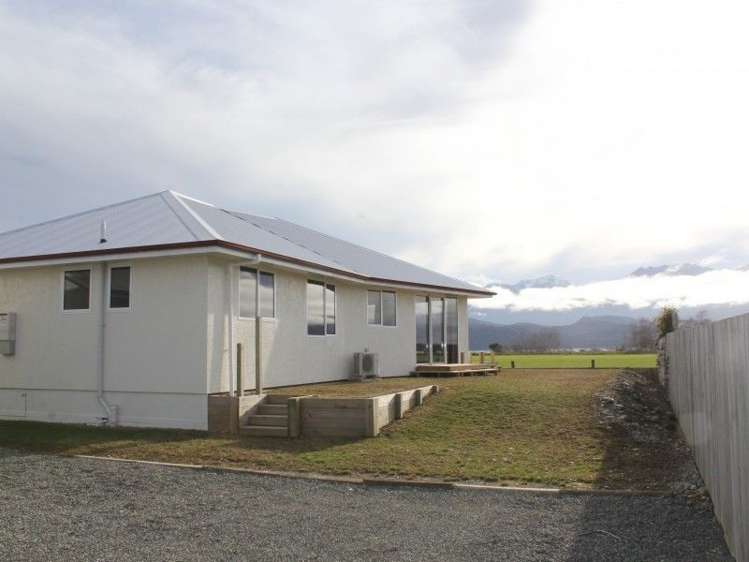 85 Dusky Street Te Anau_13