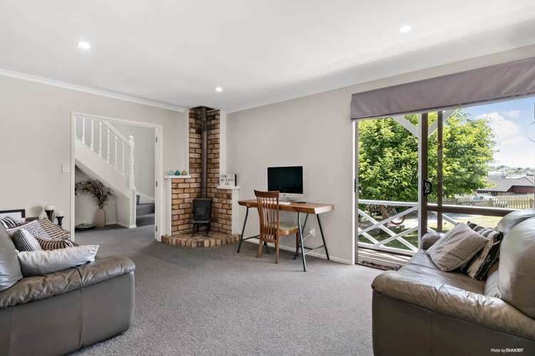 5 Lucy Foster Lane Red Beach_1