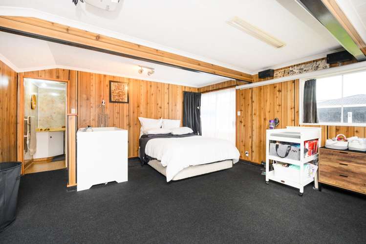 6 Grange Place Milson_24