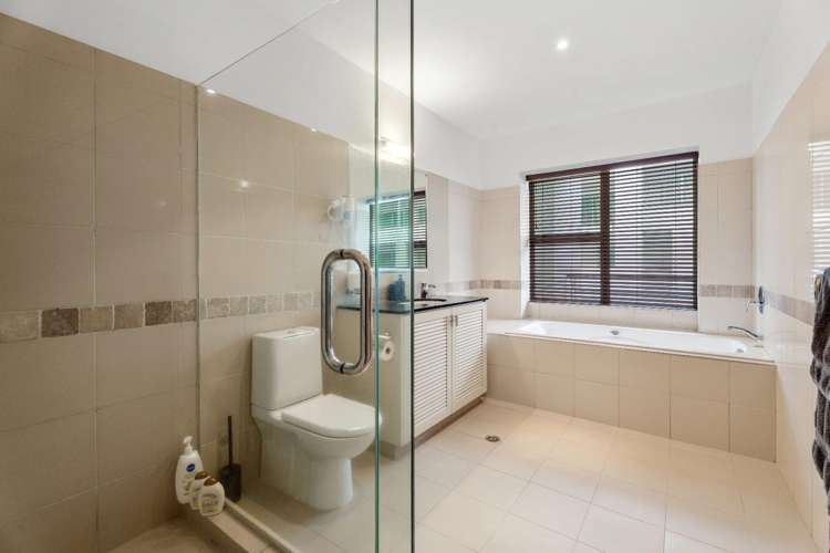 45/143 Quay Street 10015_24