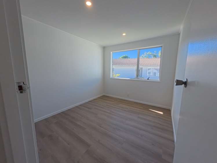 81 Glenvar Road Torbay_14