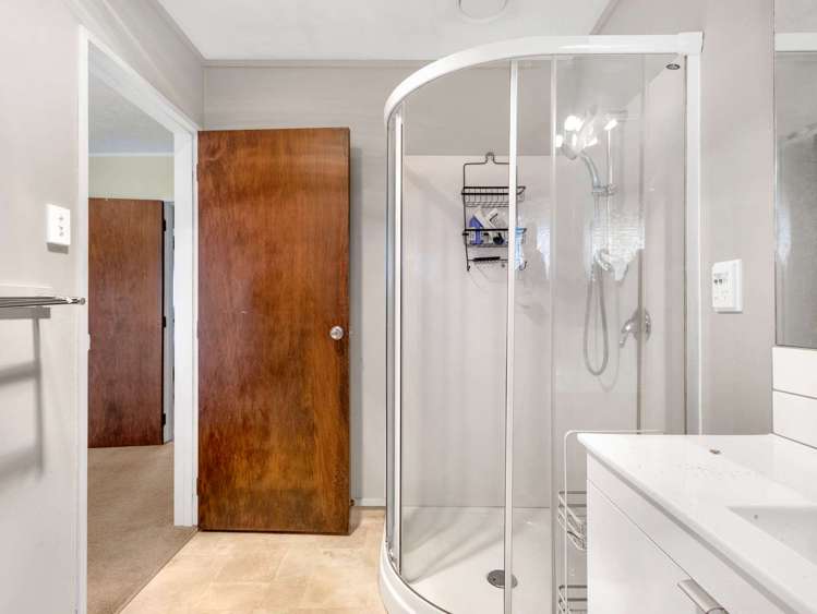 375 Westminster Avenue Tamatea_17