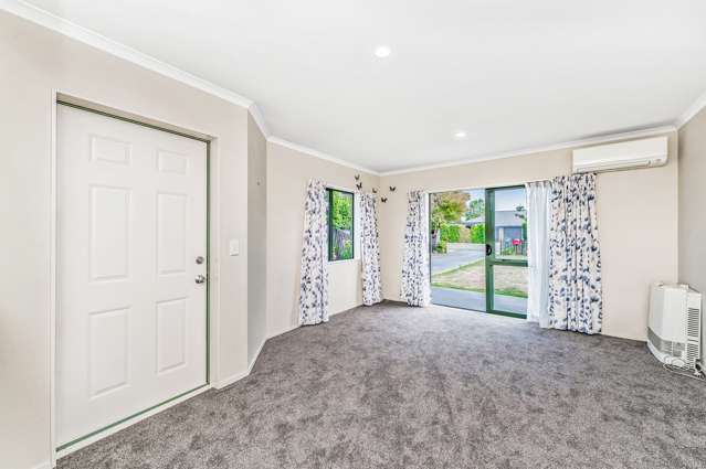 8b Johnston Street Leeston_4