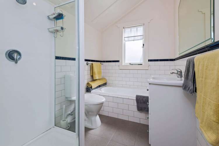 6 Thorley Street Mount Eden_11