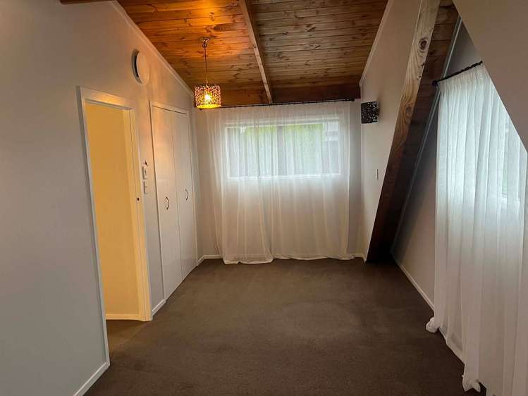 49 Matai Road Stanmore Bay_9