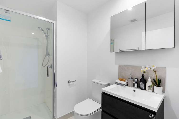 6/11 Ryburn Road Mount Wellington_10