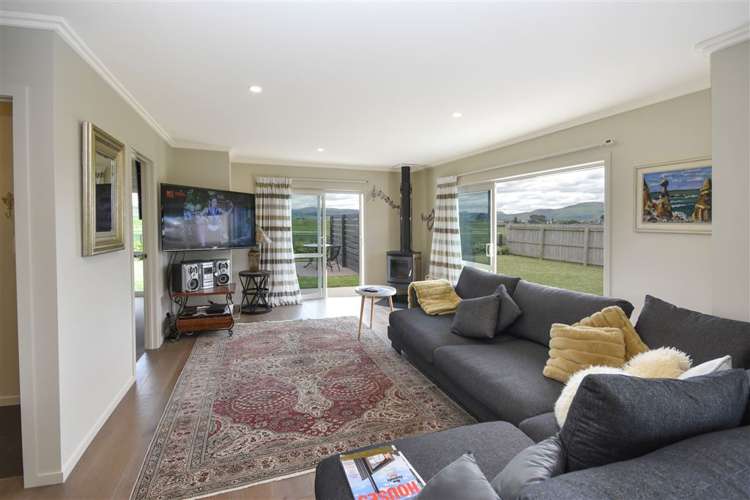 1247 Coast Road Karitane_9