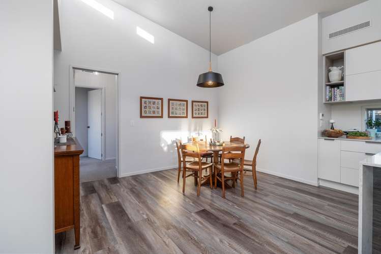 39 Blunden Road Lincoln_8