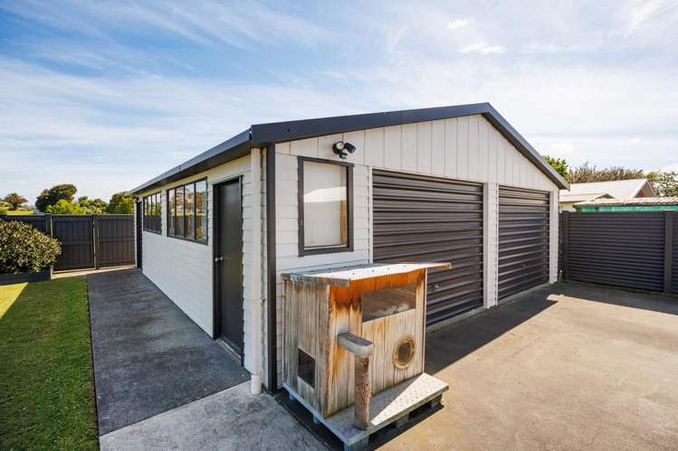 20 Cargill Grove Kelvin Grove_11