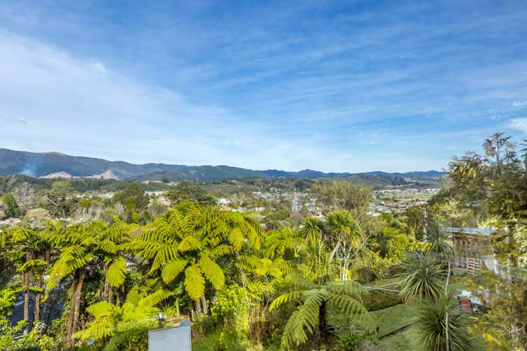 16 Alleyne Court Brown Owl_13