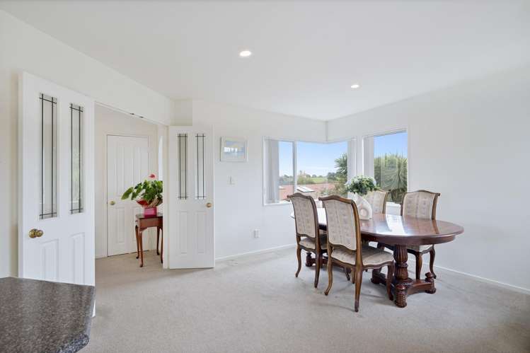 1/210a East Coast Road Forrest Hill_7