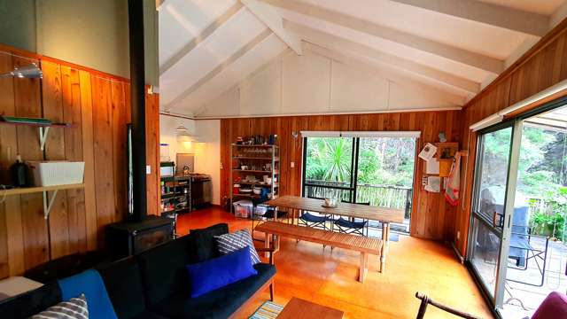 46 Schoolhouse Bay Road Kawau Island_1