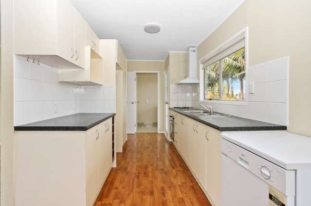 80 Beach Road Te Atatu Peninsula_4