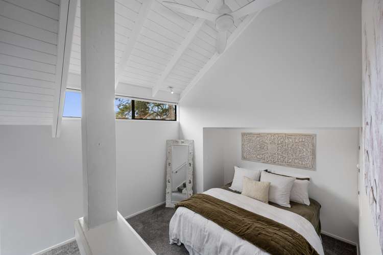 2 Menear Lane Hillcrest_19