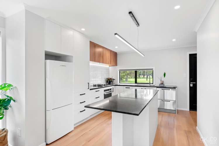 7 Mawai Hakona Drive Wallaceville_7